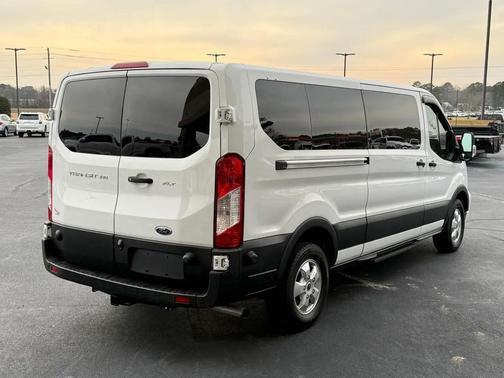 2020 Ford Transit-350 XL