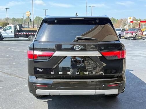 2024 Toyota Sequoia Capstone