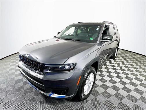 2024 Jeep Grand Cherokee L Laredo X 4x4