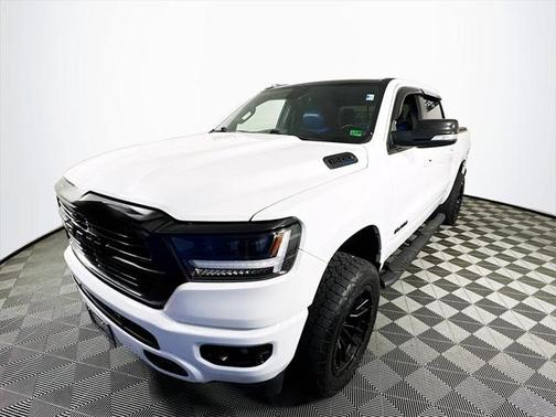 2021 RAM 1500 Big Horn Crew Cab 4x4 57' Box
