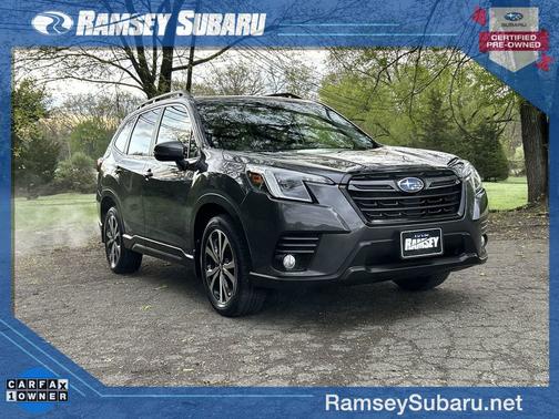 Magnetite Gray Metallic 2023 Subaru Forester Limited