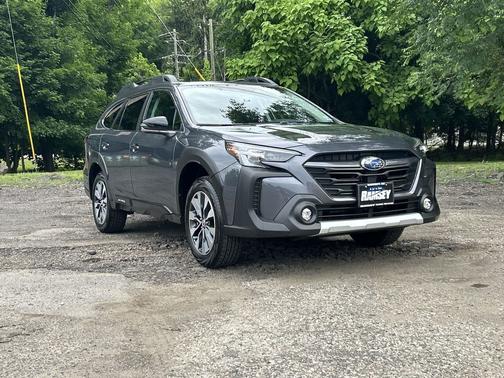 Magnetite Gray Metallic 2023 Subaru Outback Limited