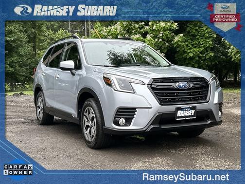 2022 Subaru Forester Premium