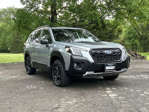 Ice Silver 2023 Subaru Forester Wilderness