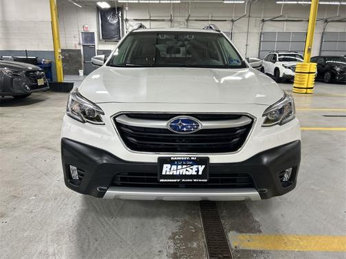 2020 Subaru Outback Touring