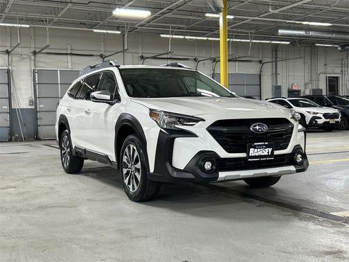 2025 Subaru Outback Touring XT