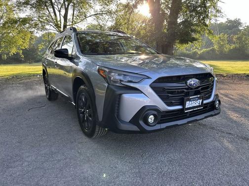 Ice Silver 2023 Subaru Outback Onyx Edition XT
