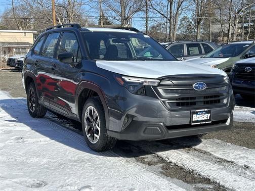 2025 Subaru Forester Base