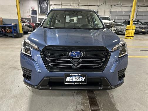 2023 Subaru Forester Base