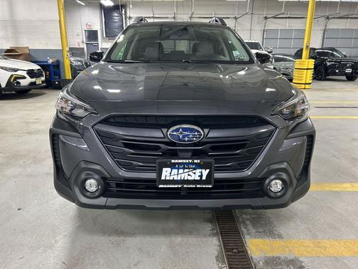 Magnetite Gray Metallic 2025 Subaru Outback Premium