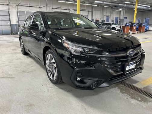 Crystal Black Silica 2025 Subaru Legacy Limited