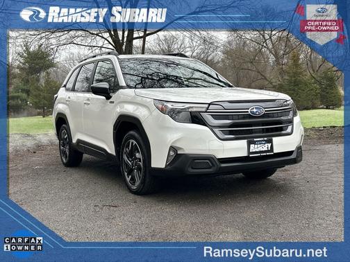 Crystal White Pearl 2025 Subaru Forester Premium Hybrid