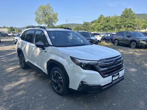 Crystal White Pearl 2025 Subaru Forester Hybrid Premium Hybrid