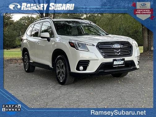 2023 Subaru Forester Premium