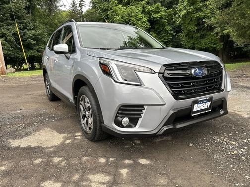 2022 Subaru Forester Premium