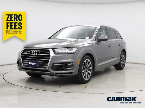 Gray 2017 Audi Q7 Prestige