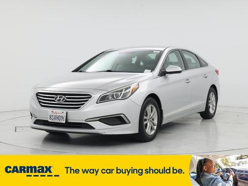2017 Hyundai SONATA SE