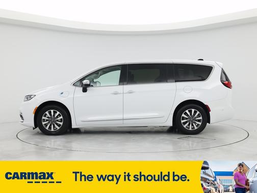 2023 Chrysler Pacifica Hybrid Limited