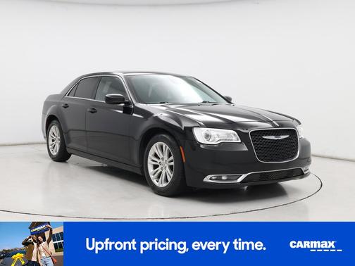 2017 Chrysler 300 Limited