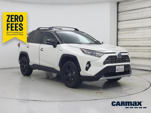 White 2021 Toyota RAV4 Hybrid XSE