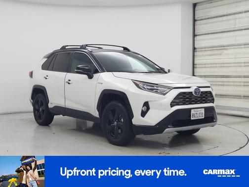 White 2021 Toyota RAV4 Hybrid XSE