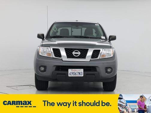 2017 Nissan Frontier SV