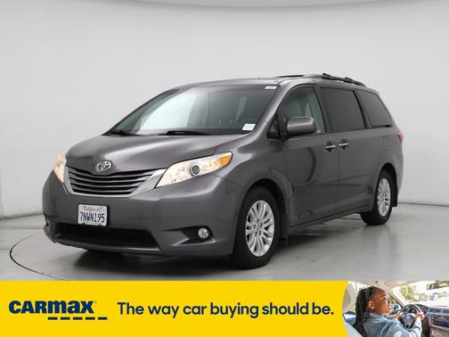 2015 Toyota Sienna XLE