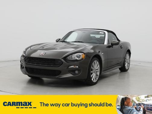 2017 FIAT 124 Spider Lusso