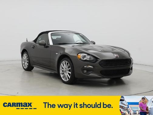 2017 FIAT 124 Spider Lusso