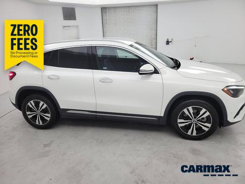 White 2025 Mercedes-Benz GLA 250