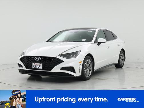 White 2022 Hyundai SONATA SEL