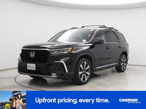 Black 2023 Honda Pilot Touring