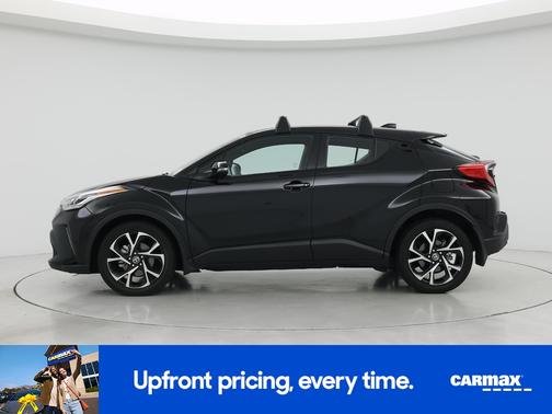 2022 Toyota C-HR XLE