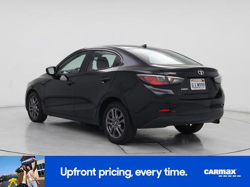 2019 Toyota Yaris Sedan LE