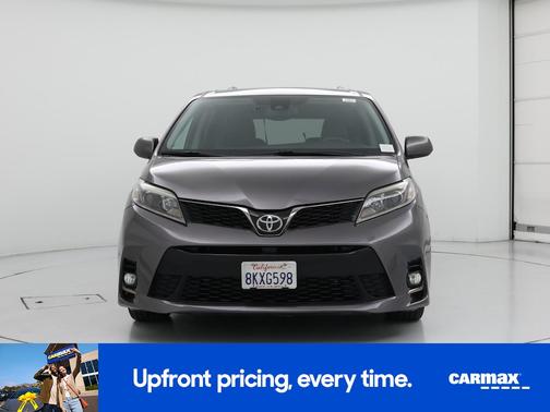 2019 Toyota Sienna SE Premium