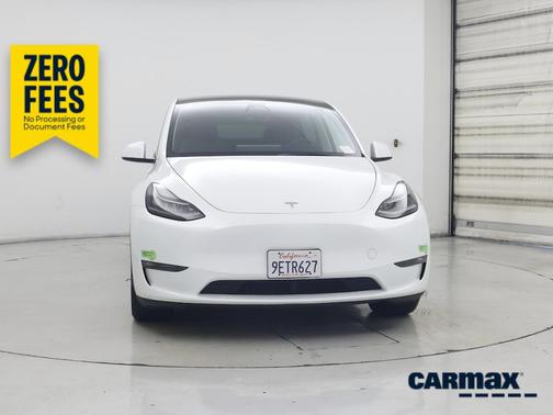 White 2023 Tesla Model Y Long Range