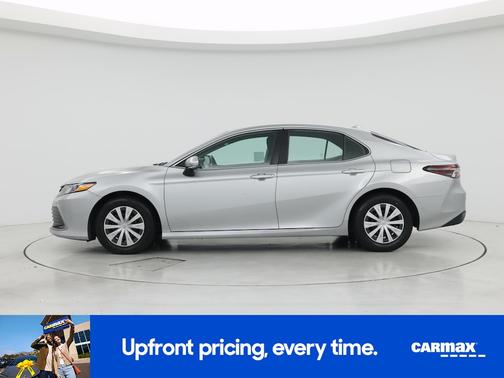 2022 Toyota Camry Hybrid LE