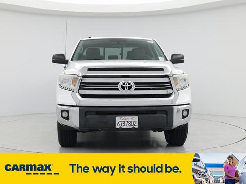 2017 Toyota Tundra SR5
