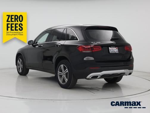 Black 2022 Mercedes-Benz GLC 300