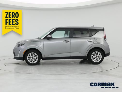 Silver 2025 Kia Soul LX