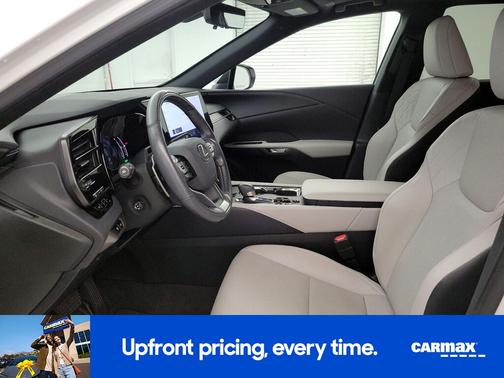 White 2023 Lexus RX 350h Premium