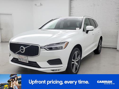 2021 Volvo XC60 T5 Momentum