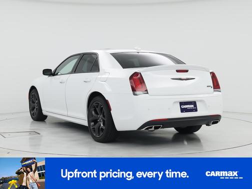 2022 Chrysler 300 S