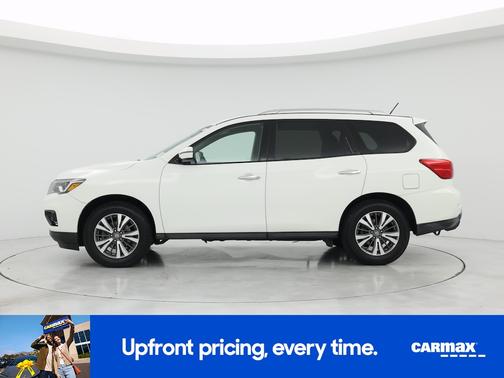2018 Nissan Pathfinder SV