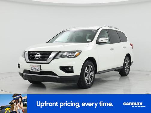 2018 Nissan Pathfinder SV