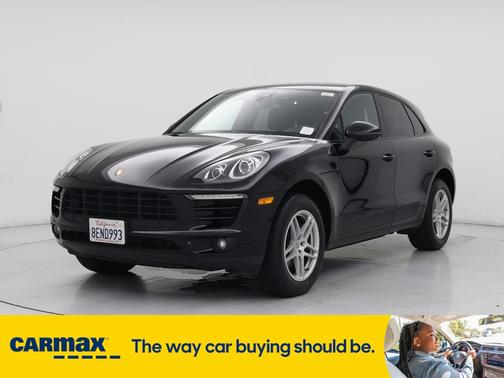 2018 Porsche Macan Base (PDK)