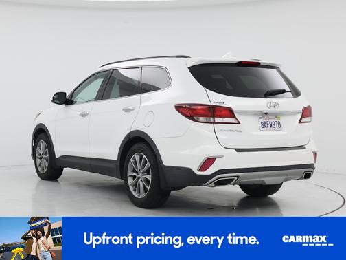 2017 Hyundai SANTA FE SE