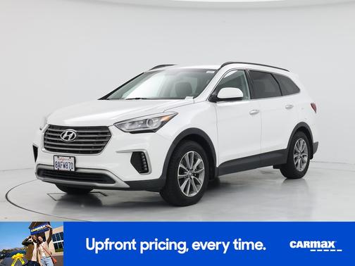 2017 Hyundai SANTA FE SE