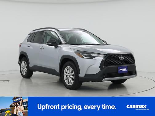 2025 Toyota Corolla Cross LE