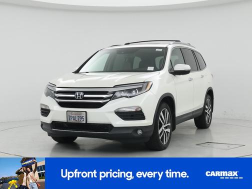 White 2016 Honda Pilot Elite